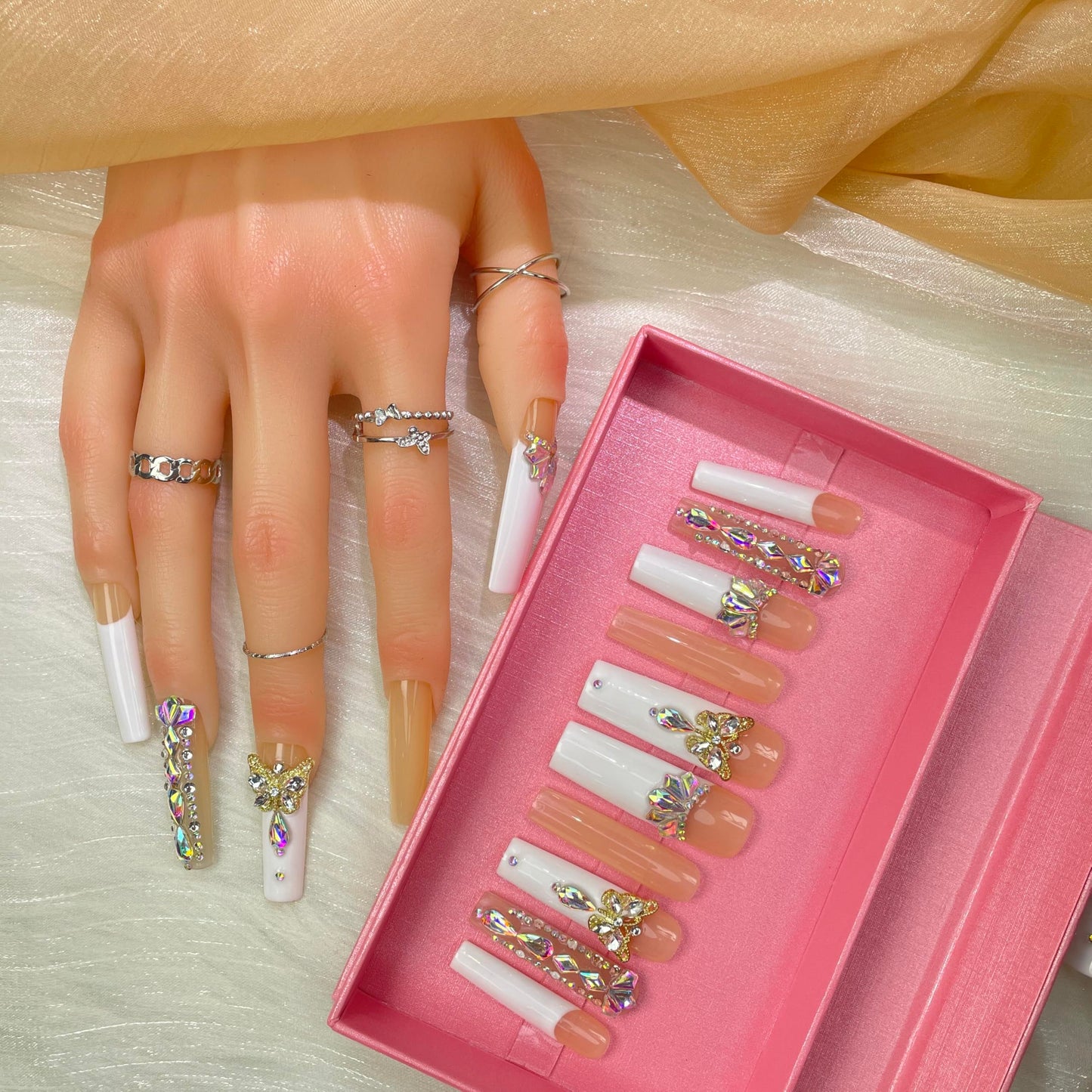 Press On Nails Medium Fake Nails FalseNails With 3D Flower Designs Nail Press Ons French TipHandmade Acrylic Artificial Nails Summer Natural Stick OnNails For Women